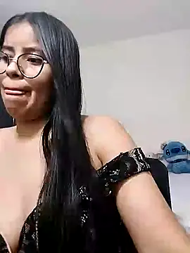 charlotte moineau online show from December 2024 02:04:01 AM