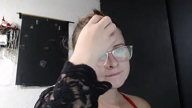 HellenMiyer1111 online show from December 2025 12:07:01 AM