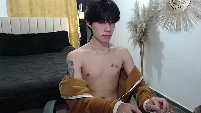 Elio-cam online show from September 2025 01:08:02 AM