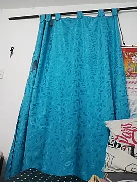 Snapshot of karlythoth@xh chatting on June 2026 05:41:01 PM karlythothxh online show from June 2026 05:41:01 PM