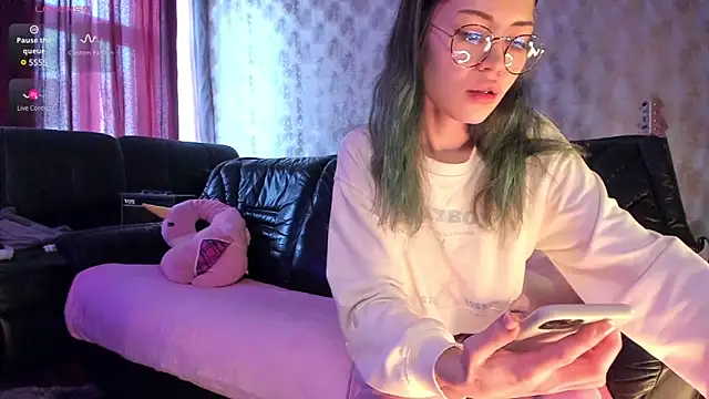 Snapshot of Milena_joline chatting on February 2025 06:55:01 AM Milena joline online show from February 2025 06:55:01 AM