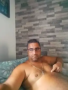 ADRIAN ADI40 online show from July 2026 11:18:01 AM