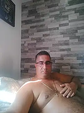 ADRIAN ADI40 online show from August 2026 02:04:02 PM