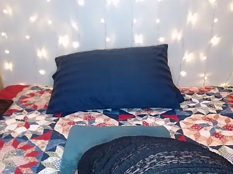 Snapshot of Megumi81 chatting on November 2025 02:10:02 AM Megumi81 online show from November 2025 02:10:02 AM