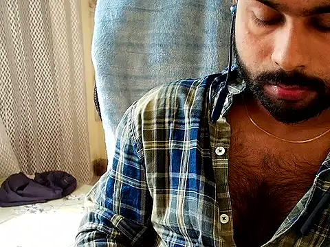 SHENOY3 online show from November 2025 04:12:02 AM