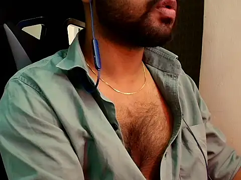 Snapshot of SHENOY3 chatting on May 2026 07:11:01 PM SHENOY3 online show from May 2026 07:11:01 PM