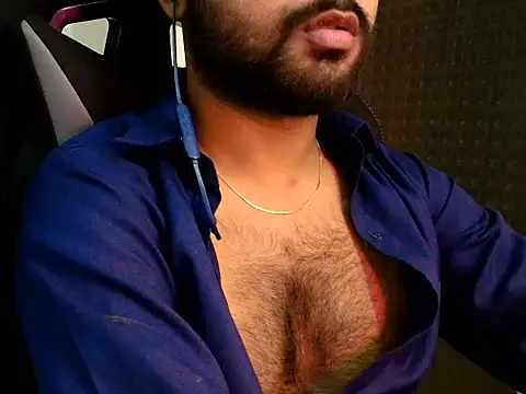 Snapshot of SHENOY3 chatting on May 2026 05:20:02 PM SHENOY3 online show from May 2026 05:20:02 PM