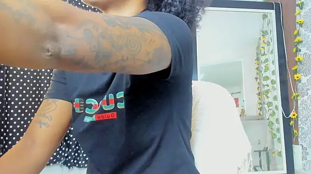 kelly thomson online show from February 2026 11:22:01 PM