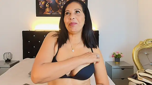 Snapshot of Shanon_mature chatting on May 2026 07:08:02 PM Shanon mature online show from May 2026 07:08:02 PM
