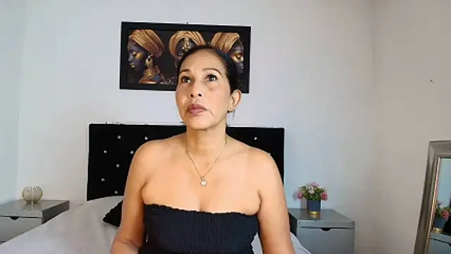 Snapshot of Shanon_mature chatting on June 2026 06:45:02 PM Shanon mature online show from June 2026 06:45:02 PM