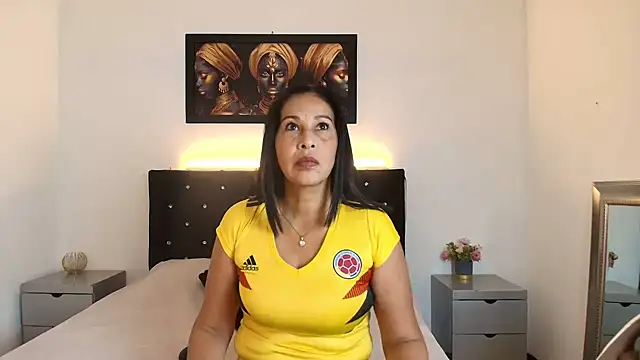 Snapshot of Shanon_mature chatting on June 2026 07:12:02 PM Shanon mature online show from June 2026 07:12:02 PM