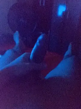 Kira-san online show from April 2026 10:07:02 PM