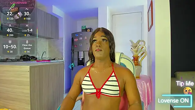 SammyGirlTS online show from October 2025 02:45:02 PM