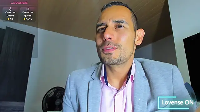 jhonyalzate2 online show from November 2025 12:34:02 AM