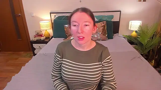Snapshot of CatherineWalls chatting on March 2026 02:05:02 AM CatherineWalls online show from March 2026 02:05:02 AM