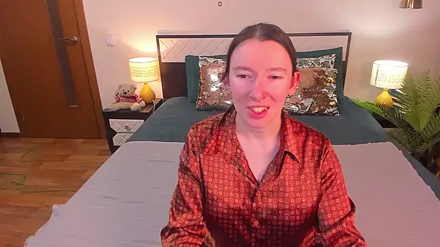 Snapshot of CatherineWalls chatting on March 2026 07:03:02 AM CatherineWalls online show from March 2026 07:03:02 AM