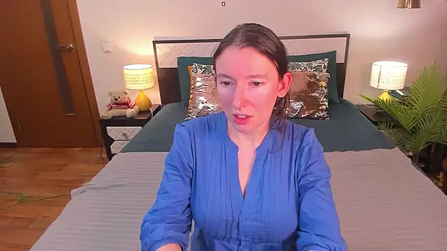 Snapshot of CatherineWalls chatting on March 2026 02:22:02 AM CatherineWalls online show from March 2026 02:22:02 AM