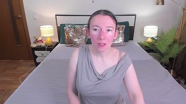 Snapshot of CatherineWalls chatting on July 2026 06:52:02 AM CatherineWalls online show from July 2026 06:52:02 AM