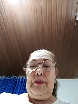 Snapshot of Vicky_Rosse chatting on January 2026 10:03:01 PM Vicky Rosse online show from January 2026 10:03:01 PM