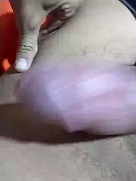 Lachuchaenlacara1988 online show from December 2024 12:32:02 AM