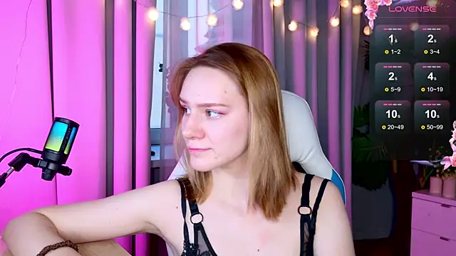 Ramona    online show from December 2024 09:42:01 AM