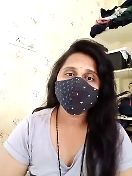 Indiantina online show from November 2025 08:25:02 AM