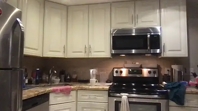 BigGuyMuscle online show from December 2025 10:10:02 AM