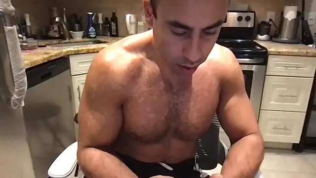 Snapshot of BigGuyMuscle chatting on June 2026 10:28:01 AM BigGuyMuscle online show from June 2026 10:28:01 AM