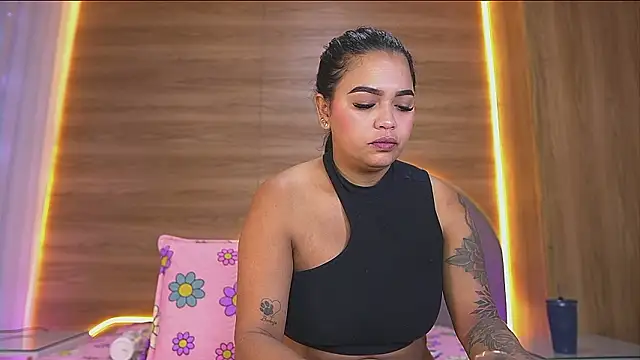 alexaa walker online show from March 2026 12:00:01 PM