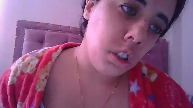 Snapshot of annarose19 chatting on March 2025 07:59:02 PM annarose19 online show from March 2025 07:59:02 PM