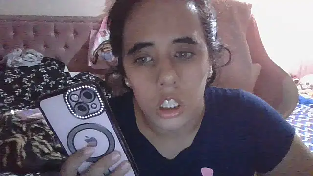 Snapshot of annarose19 chatting on April 2026 10:55:02 PM annarose19 online show from April 2026 10:55:02 PM