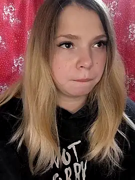 Zuli Kiska online show from October 2025 11:17:01 AM