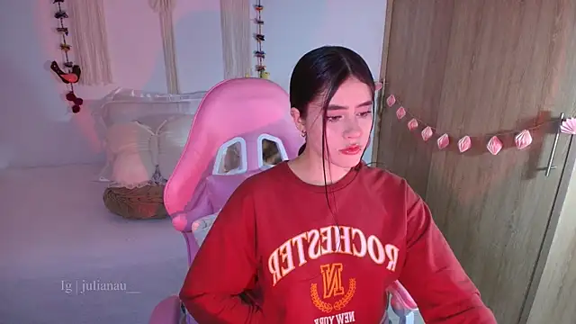 iriswest  online show from April 2026 01:47:01 AM