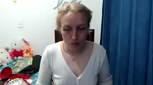 Snapshot of kittykalor09 chatting on December 2024 02:45:02 AM kittykalor09 online show from December 2024 02:45:02 AM