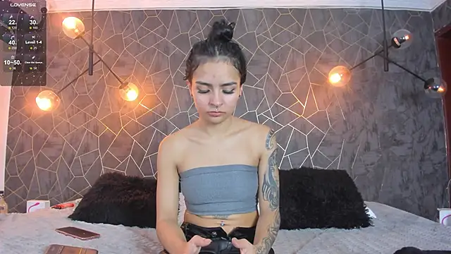 danaythamara1 online show from March 2026 11:22:01 PM