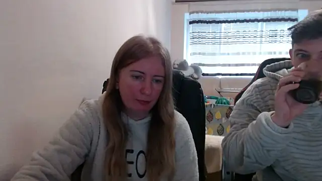 PeterAndJen online show from December 2025 08:09:02 AM