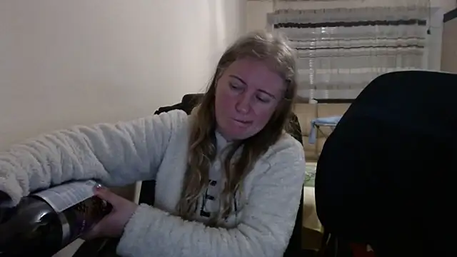 PeterAndJen online show from February 2026 07:54:01 PM