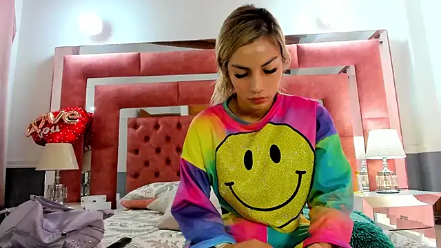 briana wonder69xxx online show from February 2025 02:44:02 PM