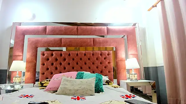 briana wonder69xxx online show from March 2025 01:30:02 AM