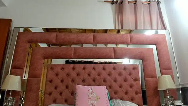 briana wonder69xxx online show from November 2025 03:23:01 PM