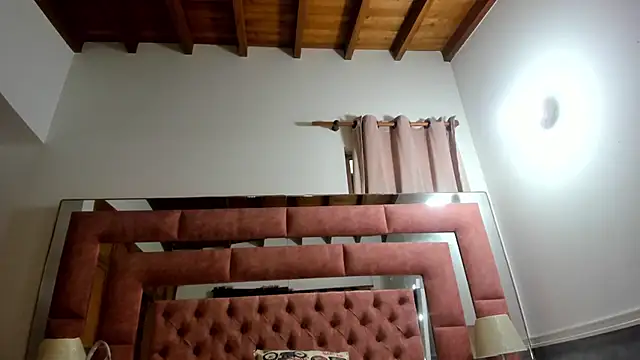 Snapshot of briana_wonder69xxx chatting on February 2026 02:35:01 PM briana wonder69xxx online show from February 2026 02:35:01 PM