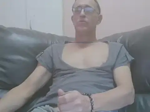 Snapshot of annitsx chatting on April 2026 08:51:02 AM annitsx online show from April 2026 08:51:02 AM
