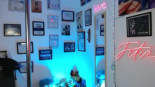 AhriSteele online show from December 2025 03:56:02 AM