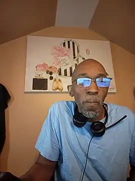 Snapshot of Lonelynudist59 chatting on March 2026 11:28:02 AM Lonelynudist59 online show from March 2026 11:28:02 AM