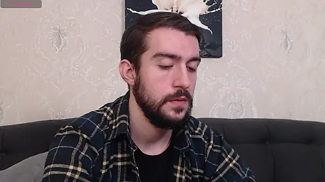 Dylan Best online show from December 2024 10:43:02 PM