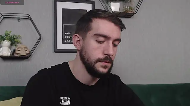 Dylan Best online show from February 2025 07:38:02 PM