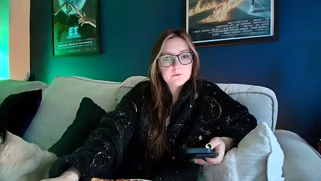 short sweetpea online show from November 2025 07:41:02 AM