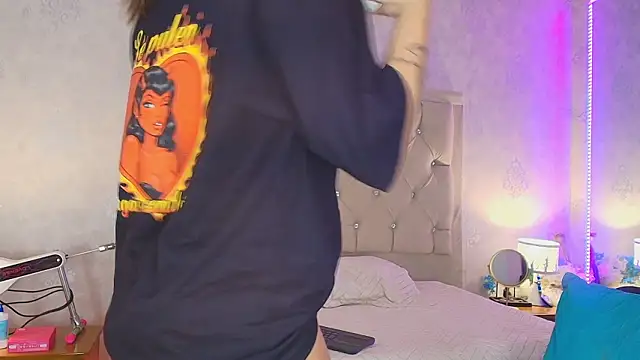 nini love01 online show from February 2026 04:05:02 AM