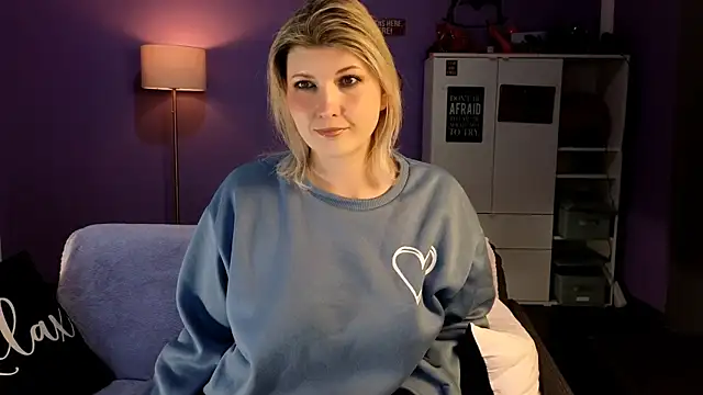 olisunny5 online show from April 2026 07:17:02 PM