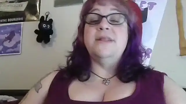 Snapshot of GothyBaby chatting on April 2026 06:14:02 PM GothyBaby online show from April 2026 06:14:02 PM